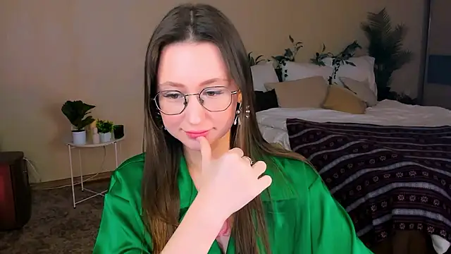 YourLovellyStory online show from January 16, 2026, 11:25 am