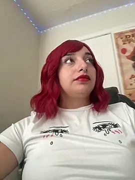 CharmingMaddie online show from November 5, 2025, 3:56 pm