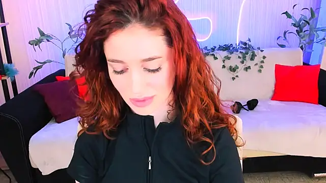 Snapshot of ChristinaConteeree chatting on May 31, 2026, 6:09 pm ChristinaConteeree online show from May 31, 2026, 6:09 pm