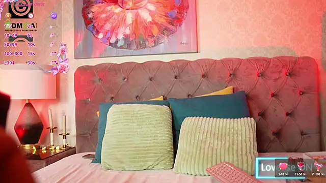 Pretty Lia  online show from November 20, 2025, 8:52 pm