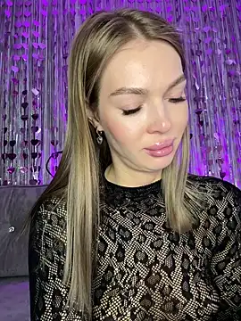 miss veroNika online show from February 10, 2026, 3:43 am