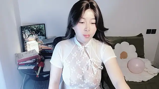 Emmaq996 online show from November 7, 2025, 2:55 am