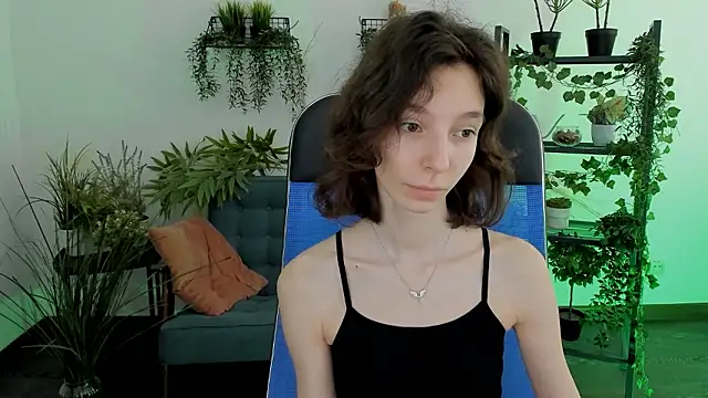 EmmanuellBrown online show from February 3, 2026, 10:09 am