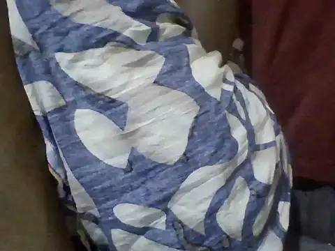 sexyonettt online show from September 12, 2025, 4:07 pm