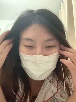 mmm6660 online show from November 6, 2025, 2:18 pm