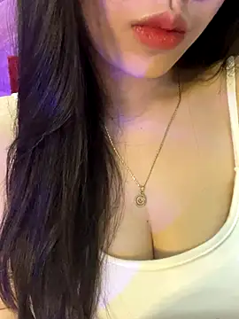 Mon monbaby online show from December 2, 2025, 6:36 pm