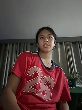 lynn9000 online show from October 26, 2025, 5:24 am