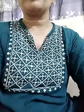 Snapshot of Monika_Telugu_Girl chatting on September 30, 2025, 5:34 am Monika Telugu Girl online show from September 30, 2025, 5:34 am