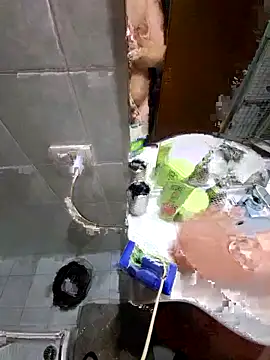 giova17cm online show from October 26, 2025, 8:48 pm