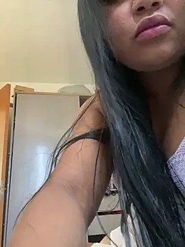 Snapshot of DeboraMD chatting on September 21, 2025, 12:40 pm DeboraMD online show from September 21, 2025, 12:40 pm