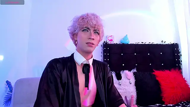 Cooperrosscute233 online show from November 23, 2025, 8:52 pm