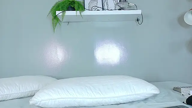 SamaGrey   online show from December 19, 2025, 12:01 pm