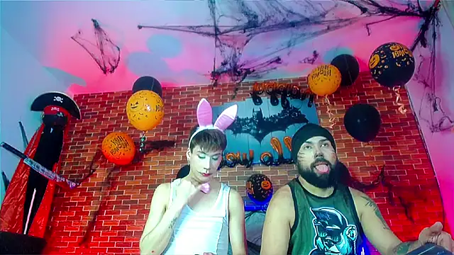 Snapshot of Michael_twink_ chatting on October 25, 2025, 11:43 pm Michael twink online show from October 25, 2025, 11:43 pm