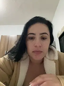 IvettSt  online show from June 8, 2026, 4:35 am