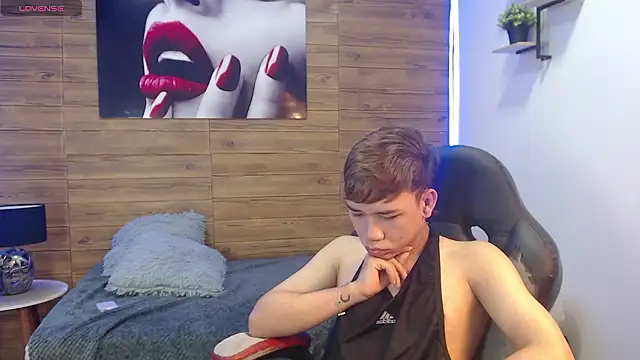 nathanclay online show from March 27, 2026, 11:21 am