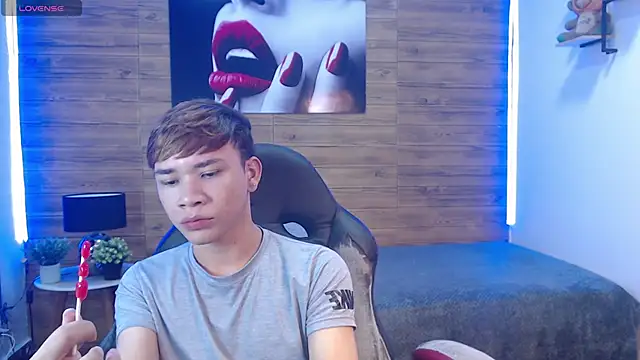 nathanclay online show from April 1, 2026, 4:02 am