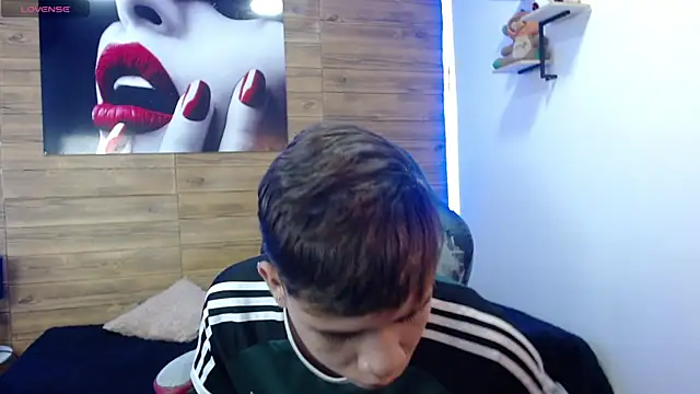 nathanclay online show from April 30, 2026, 3:46 am