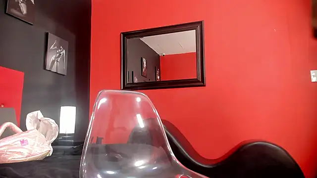 lilyth adam online show from September 23, 2025, 7:06 pm