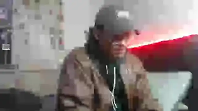 Snapshot of playfulboys_ chatting on February 1, 2026, 6:56 am playfulboys online show from February 1, 2026, 6:56 am