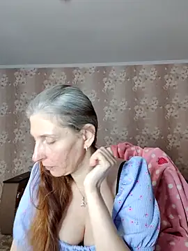 Snapshot of CandiCole chatting on June 27, 2026, 5:56 am CandiCole online show from June 27, 2026, 5:56 am