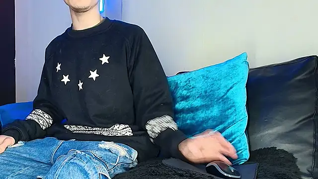  DantFox  online show from October 23, 2025, 8:07 pm