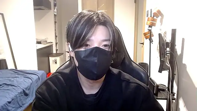 Snapshot of Mei-Tanaka chatting on October 22, 2025, 12:49 pm Mei-Tanaka online show from October 22, 2025, 12:49 pm