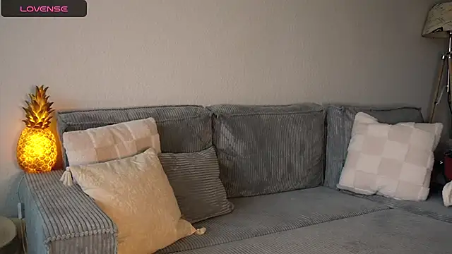 Snapshot of LucyxLou chatting on September 14, 2025, 10:25 am LucyxLou online show from September 14, 2025, 10:25 am