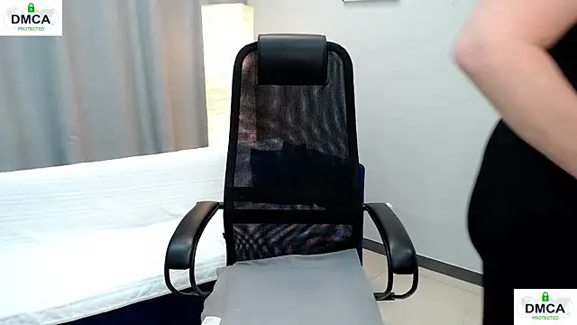 Snapshot of Pion_01 chatting on February 10, 2026, 10:30 am Pion 01 online show from February 10, 2026, 10:30 am