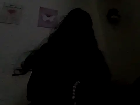 Snapshot of Niveda_21 chatting on September 12, 2025, 7:52 am Niveda 21 online show from September 12, 2025, 7:52 am