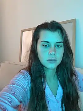 AlitaNova online show from December 15, 2025, 12:20 pm