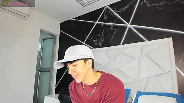 AerumChae online show from April 8, 2026, 12:27 pm