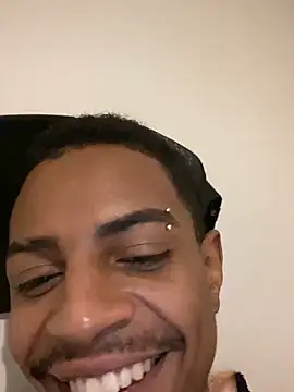 Guzdick online show from June 12, 2026, 10:52 pm