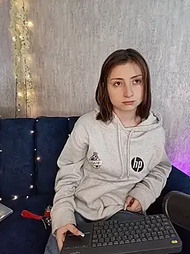 AriMonoban online show from March 3, 2026, 12:11 pm