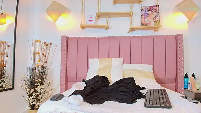 Blushhabex online show from October 20, 2025, 1:33 pm