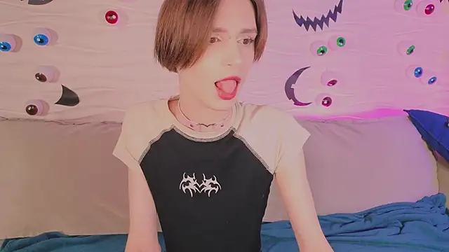 madi snow online show from October 31, 2025, 5:08 am