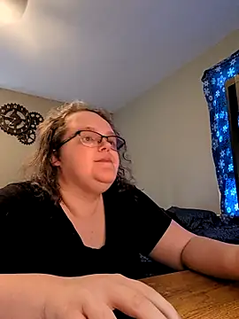 Snapshot of TheMistyPrice chatting on February 24, 2026, 9:24 pm TheMistyPrice online show from February 24, 2026, 9:24 pm