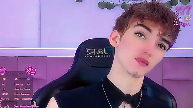 Baby FenixTS online show from March 11, 2026, 6:41 am