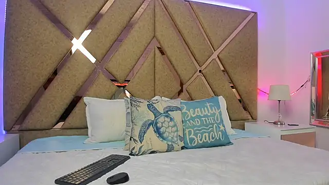 BelhaLawuo online show from November 26, 2025, 4:30 pm