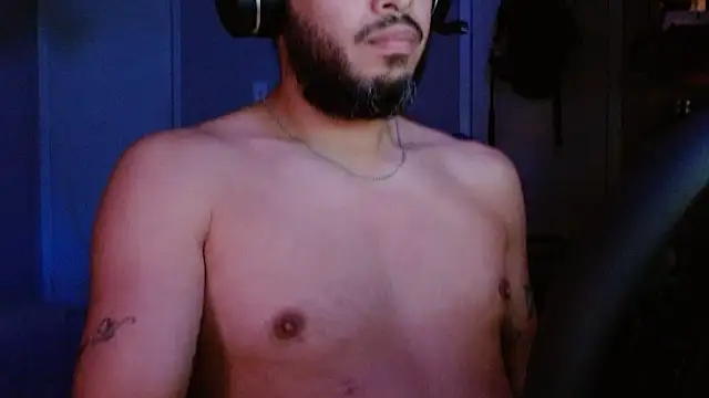 Snapshot of daddysgoodgrl215 chatting on September 28, 2025, 12:54 pm daddysgoodgrl215 online show from September 28, 2025, 12:54 pm