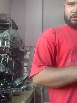 amitsharma7868 online show from April 4, 2026, 8:34 am