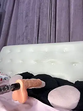 Rinamay  online show from October 1, 2025, 11:55 pm