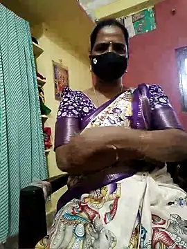 Snapshot of Darshini-Lovely chatting on November 24, 2025, 7:08 am Darshini-Lovely online show from November 24, 2025, 7:08 am