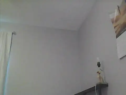 sarahkat86 online show from March 27, 2026, 11:15 pm