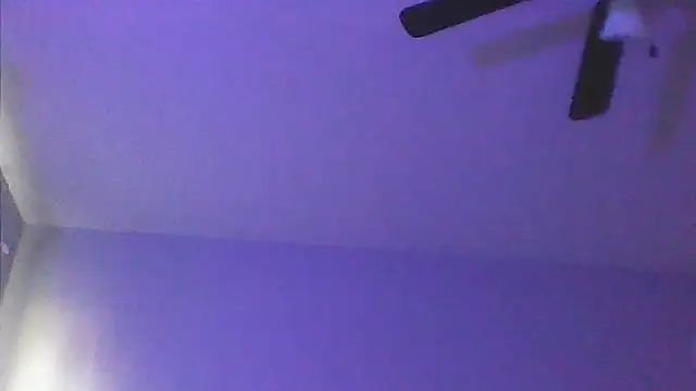 sarahkat86 online show from May 20, 2026, 11:11 pm