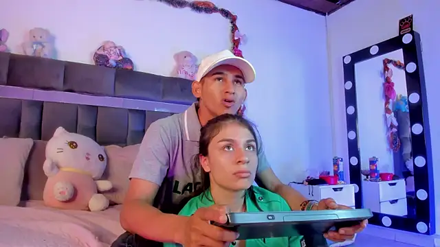 Jade rey  online show from January 18, 2026, 3:10 am