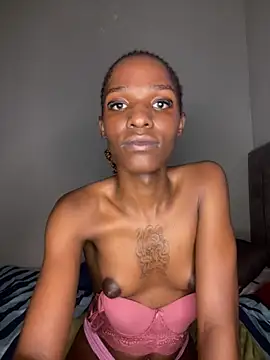 Trans fairy online show from March 6, 2026, 9:44 pm