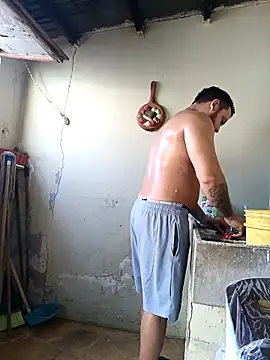 Catire10  online show from April 7, 2026, 7:03 pm