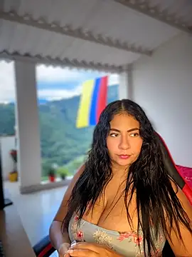 samanthahut1 online show from July 14, 2026, 9:20 pm