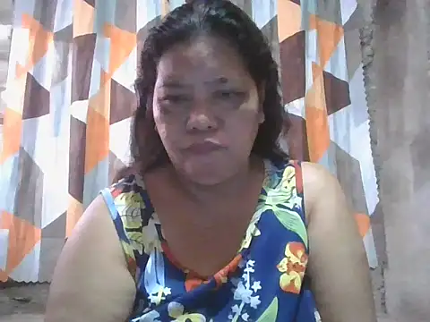 Snapshot of xxbernxxx chatting on April 19, 2026, 11:18 pm xxbernxxx online show from April 19, 2026, 11:18 pm