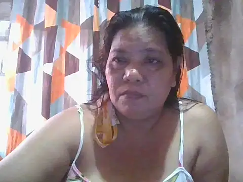 Snapshot of xxbernxxx chatting on April 23, 2026, 12:01 am xxbernxxx online show from April 23, 2026, 12:01 am